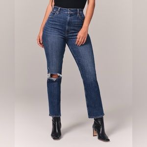 Abercrombie Curve Love Ultra High Rise Ankle Straight Jean